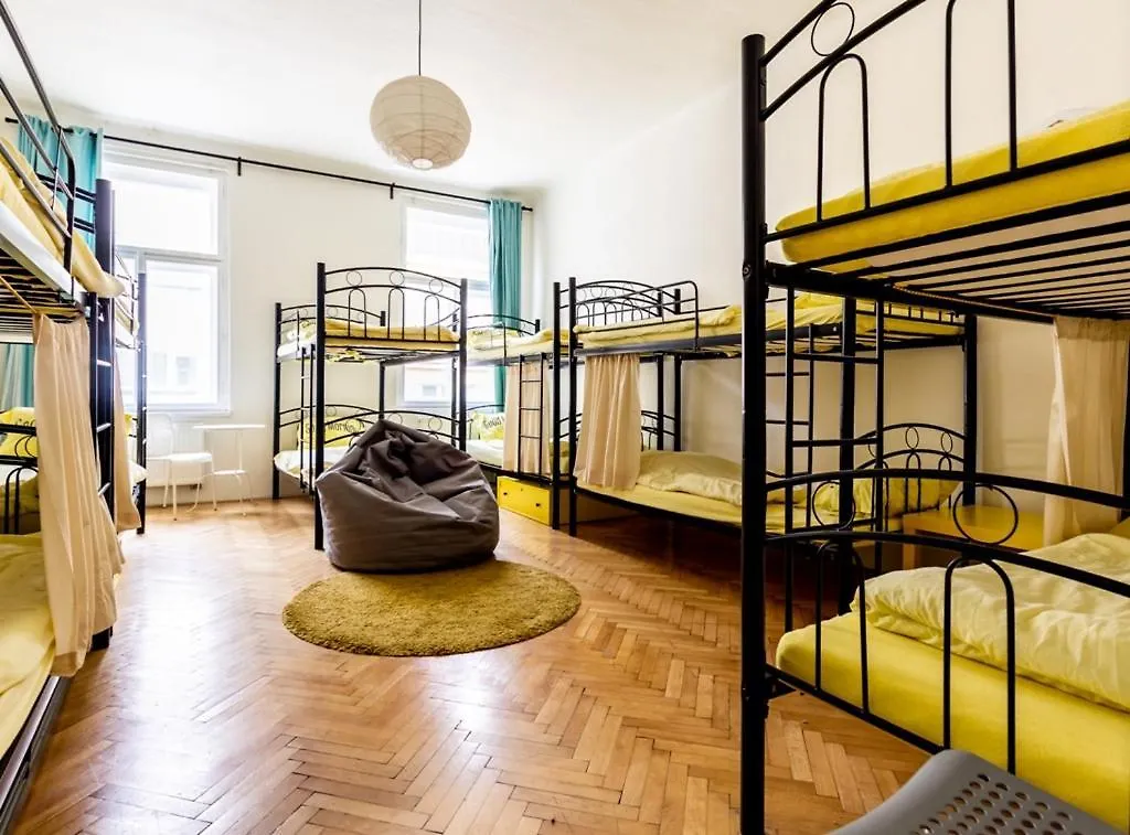 Prague Moon Hotel & Hostel